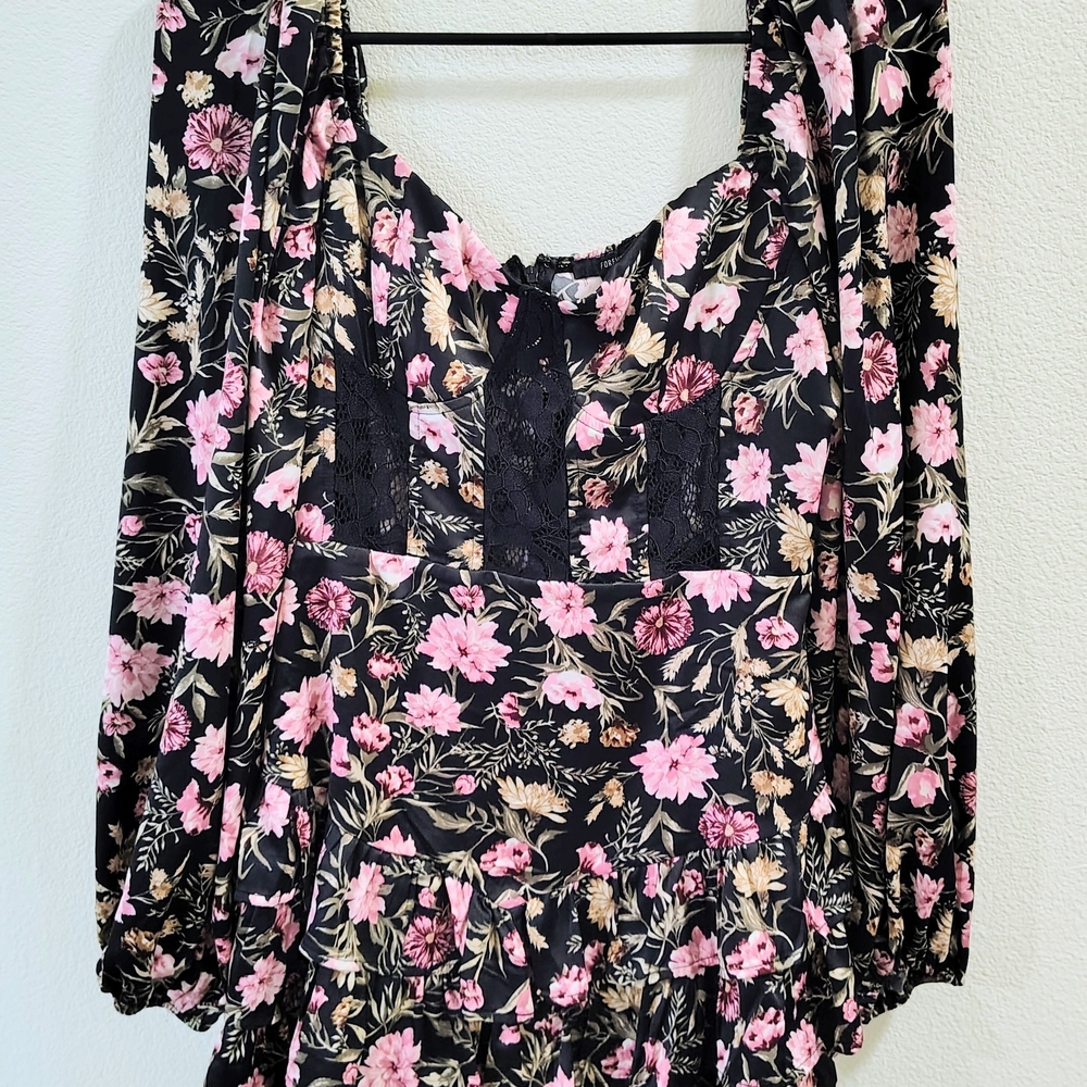 Forever 21 Black and Pink Floral Top